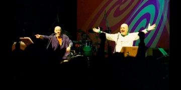En vivo, disco pirata "2 pela 2", del par de conciertos que realizaron Tabaré Rivero y el Pelado Cordera, en la Sala Zitarrosa, en junio de 2002. Montevideo - La Tabaré y La Bersuit