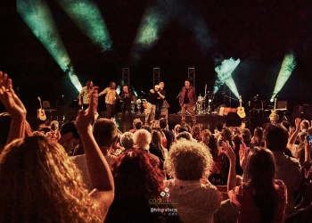 Mateo x 6: Edú Pitufo Lombardo - Ney Peraza - Mandrake Wolf - Jorge Schellemberg - Popo Romano - Juan Carlos Ferreira - octubre 2021 - Foto © Chiazzaro Castro