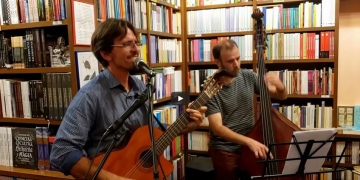 Nicolás Klisich en el ciclo 'Letra & Música en Mundos Invisibles' · 8 de Noviembre de 2021.