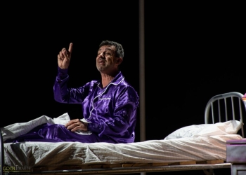 No mires para abajo - Teatro Larrañaga de Salto - noviembre 2021 foto Mayra Cánepa