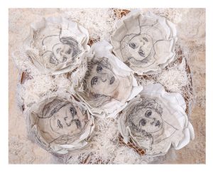 Exposición Por una Cabeza. Museo Zorrilla. Desde el 15 de noviembre de 2021 al 12 de febrero de 2022. Imagen obra Nora Kimelman