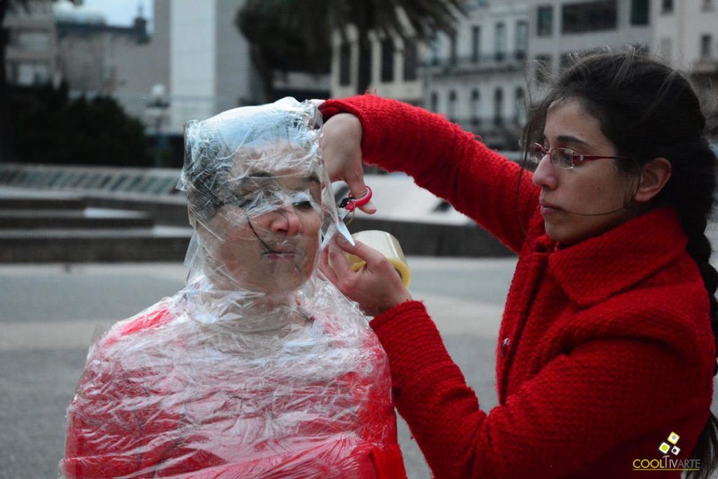 DIEZ DE CADA DIEZ / GIRA EN DIÁLOGO – ÚLTIMA ETAPA! 18 de junio 2017 - Plaza Independencia - Foto © Federico Meneses DIEZ DE CADA DIEZ / GIRA EN DIÁLOGO – ÚLTIMA ETAPA! 18 de junio 2017 - Plaza Independencia - Foto © Federico Meneses