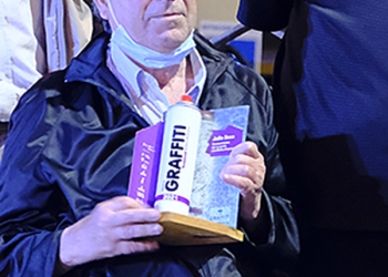 Homenaje de los Premios Graffiti a Julio Sosa