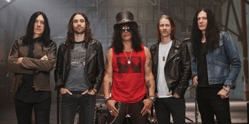 Slash ft. Myles Kennedy and The Conspirators