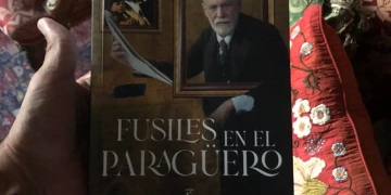 FUSILES EN EL PARAGÜERO
