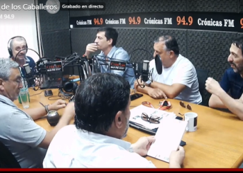 LA MESA DE LOS CABALLEROS