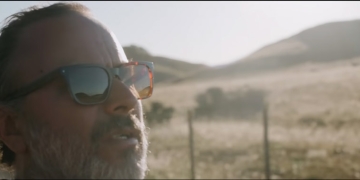 #SHARIF #LAVELAPUERCA #SOMOSLOSHIJOSDELVIENTO SHARIF & SEBASTIÁN CEBREIRO (LA VELA PUERCA) - SOMOS LOS HIJOS DEL VIENTO (Videoclip Oficial)