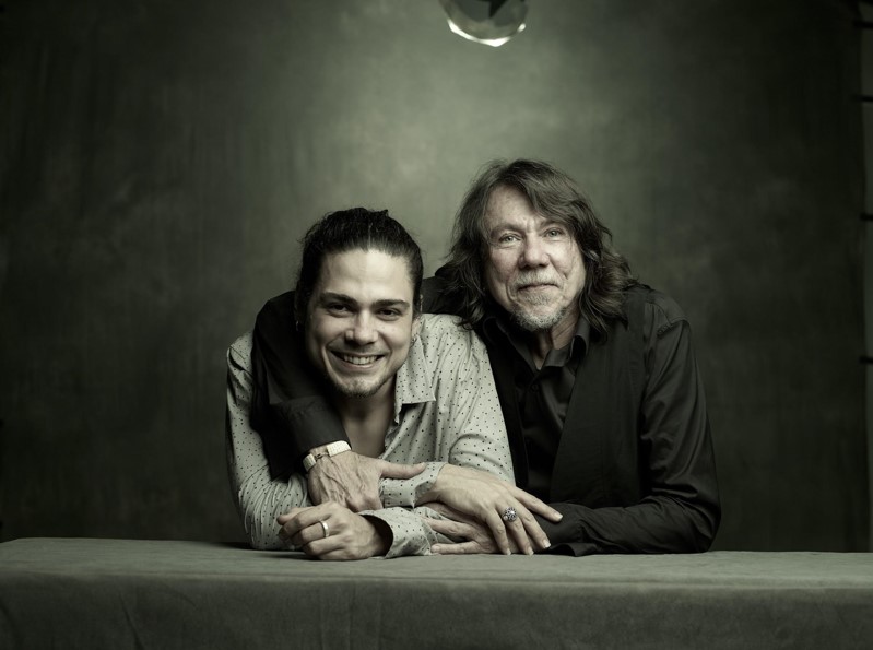 LENINE presenta RIZOMA junto a su hijo, Bruno Giorgi - 3 de agosto 2022 - Auditorio Nacional del SODRE