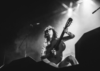 PAUL HIGGS regresa  en formato  funky  con”Ni Ahí” Primer adelanto  de su próximo disco “Tridimensional”