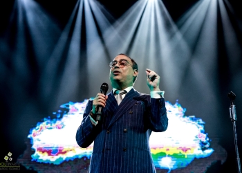 Gilberto Santa Rosa en Antel Arena - julio 2022 - Foto © Ricargo Gómez www.cooltivarte.com