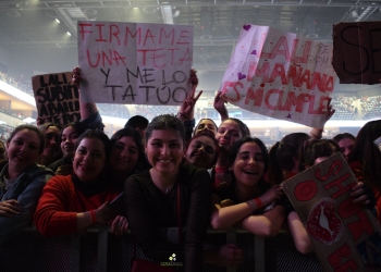 Lali Fans Antel Arena 13-08-22 - Foto Claudia Rivero