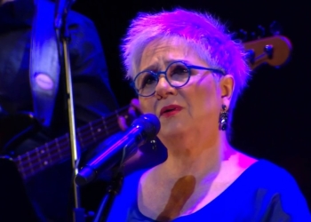 Laura Canoura - Lugar de Mi