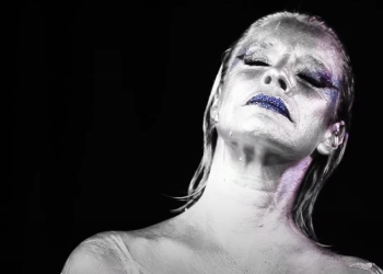 Fabiana Cantilo - La Batalla