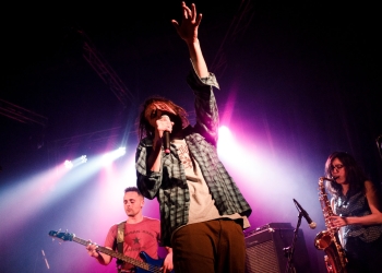 Inquilinos en vivo el 16 de setiembre 2022 en Bluzz Bar