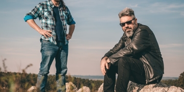 SPUNTONE MENDARO estrenan "Contra el viento", su nueva canción