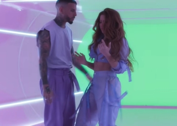 Shakira, Rauw Alejandro - Te Felicito