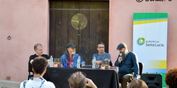 Presentación de libro ganador del premio Graffiti al Mejor Libro sobre Música Uruguaya ¿QUIÉN DIJO QUE NO HABÍA POESÍA EN EL ROCANROL? de Marcelo Rodríguez Arcidiaco en la Quinta Capurro