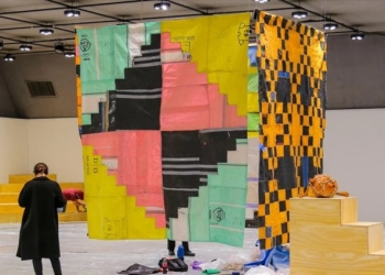 En plano montaje la instalación de Candelaria Traverso