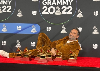 JORGE DREXLER RECIBE 7 LATIN GRAMMY