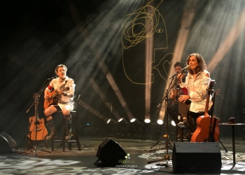 PAULINHO MOSKA Y ZÉLIA DUNCAN - UM PAR ÍMPAR - Teatro Solís- Fogalería Andrea Silvera - Diciembre 2022