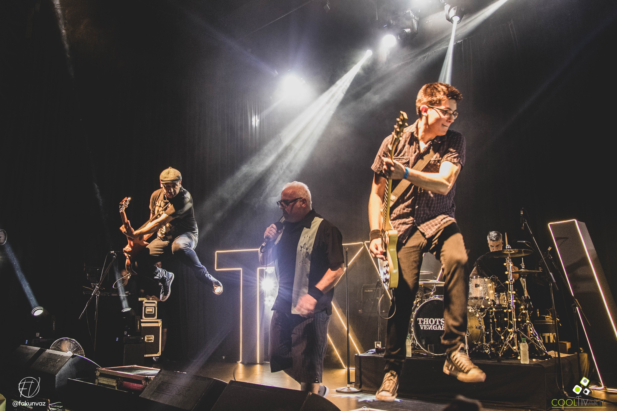 Trotsky Vengarán Noche de los Deseos - 30-12-22 La Trastienda - Foto Facundo Vázquez