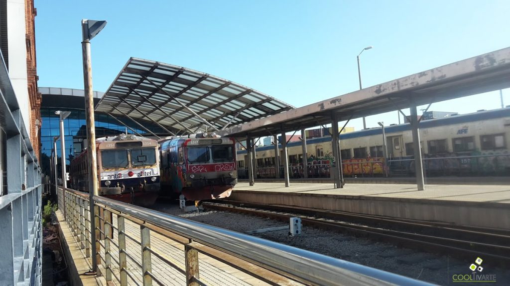 Trenes AFE - Estación - Montevideo - Foto Federico Meneses