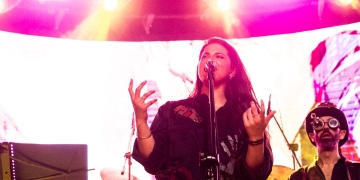 LA TABARÉ en vivo en Plaza Mateo - marzo 2023 - Foto Maximiliano Irrazabal