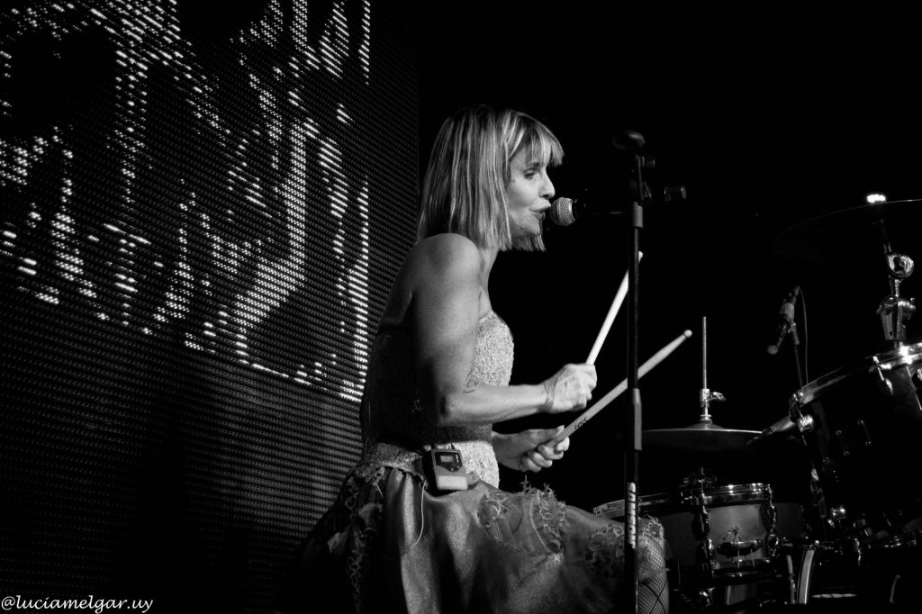 Fabiana Cantilo – En vivo – Live Era – Montevideo 28 de Abril 2023 – Fotos Lucia Melgar