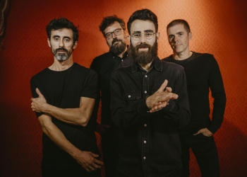 La Casa de los Ingleses PUBLICA SU NUEVO SINGLE EL MESÍAS