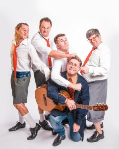 A partir del 3 de Junio se presenta en el teatro La Candela "CHICOS CATÓLICOS, APOSTÓLICOS Y ROMANOS"