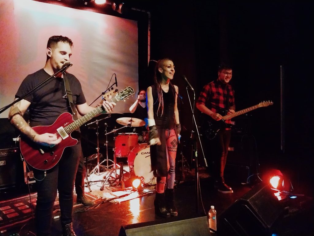 Dr Rocka junto a Genoma - La Casa Cultural Mandragora - mayo 2023 - Fotos Sara Porro