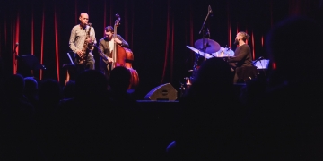 Joshua Redman Trío se presentó en La Trastienda MVD el 18 de mayo del 2023. Fotografía: Florencia Veres
