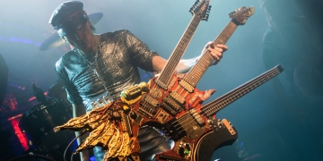 Steve Vai se presentó el 08 de junio del 2023 en Sala del Museo Fotografía Florencia Veres