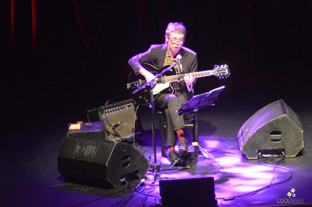 Fernando Cabrera junto a Diego Cotelo - La Trastienda Montevideo - agosto 2023 - Foto Santiago Rodríguez Fernando Cabrera junto a Diego Cotelo - La Trastienda Montevideo - agosto 2023 - Foto Santiago Rodríguez