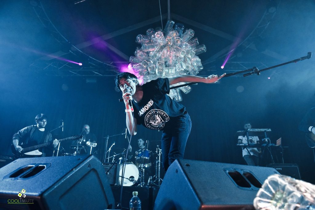 Julen y La Gente Sola - Sala del Museo Fotografia- Jonathan La Paz Julen y La Gente Sola - Sala del Museo Fotografia- Jonathan La Paz