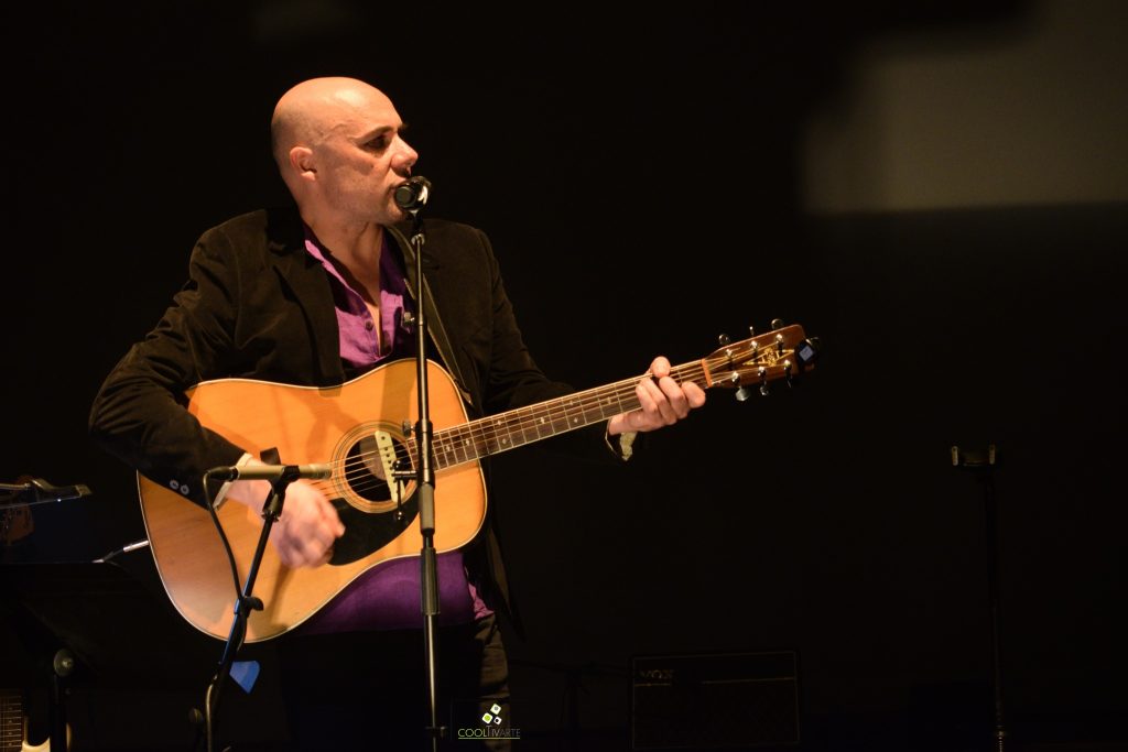 DIEGO PRESA HOY LA CASA SE ABRIÓ Sala Hugo Balzo 17-08-2023 Fotos Claudia Rivero DIEGO PRESA HOY LA CASA SE ABRIÓ Sala Hugo Balzo 17-08-2023 Fotos Claudia Rivero