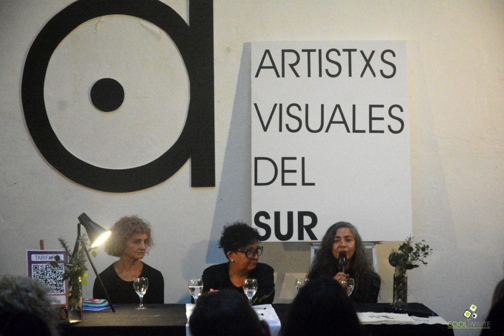 Decálogo y Tarifario - Presentación - Artistxs Visuales del Sur - 28 de octubre de 2023 - Pensión Cultural Milán - Foto Federico Meneses