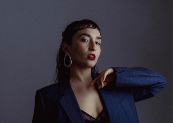 Maca Mona Mu regresa a Montevideo La artista argentina se presentará el próximo 27 de octubre a las 21 horas en Sala Zitarrosa, en el marco del Ciclo MAREA.