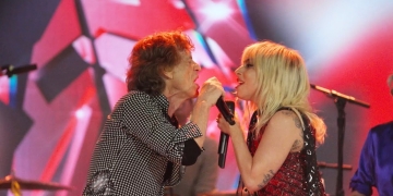 The Rolling Stones & Lady Gaga – Sweet Sounds Of Heaven (Live from Racket NYC)