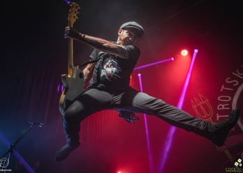 Trotsky Vengarán - Pogo 20 años - 22-12-23 La Trastienda - Foto Facundo Vázquez