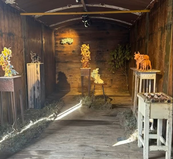 BENJAMIN CLEMENS en Pueblo Garzón - Recorriendo Exposiciones por Daniel Benoit Cassou