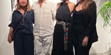 CUERPO DE AGUA en Mutate - Recorriendo Exposiciones por Daniel Benoit Cassou