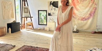 EVA CLAESSENS - LA PINTORA DEL AMOR - Visitando Talleres por Daniel Benoit Cassou