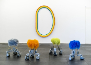 presentación del catálogo de Lanzarini. Galería Xippas Punta del Este