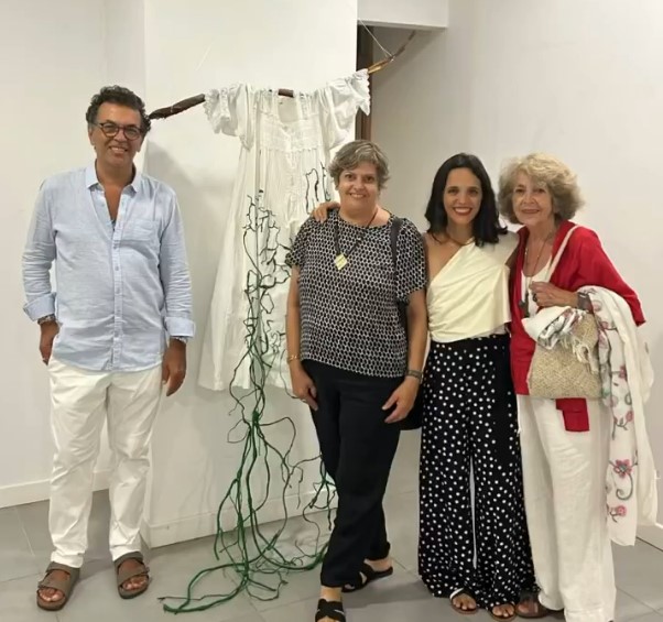 Recorriendo Exposiciones - CRISTINA LLAMBÍ por Daniel Benoit Cassou