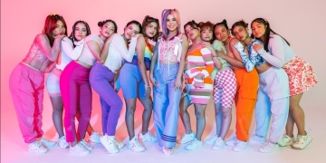 KATYA MAURI Y SUS SUEÑOS DE VERANO - Hija de Rosy War se lanza como cantante K-pop