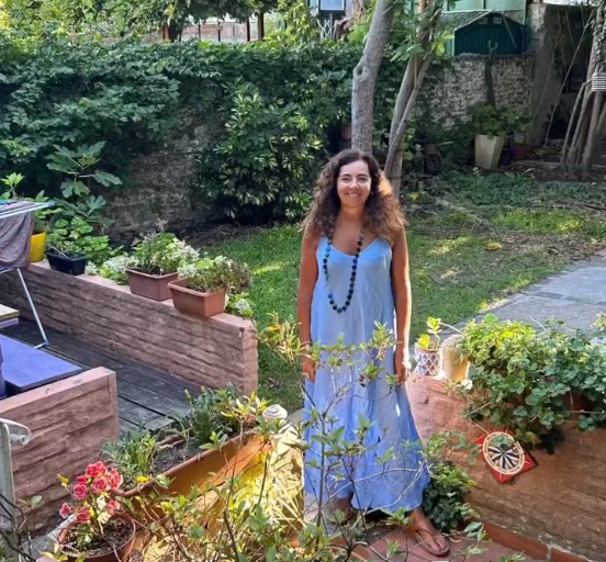 Visitando Talleres MARÍA TORRENDELL por Daniel Benoit Cassou