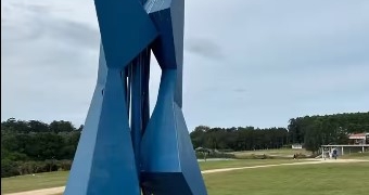 Descubriendo Museos PARQUE ESCULTURAS MACA por Daniel Benoit Cassou