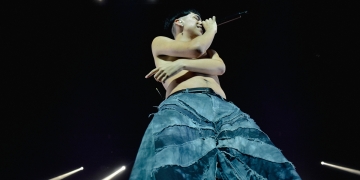 Milo J llegó al Antel Arena - 6 de abril 2024 - Foto Olivia Perazzo