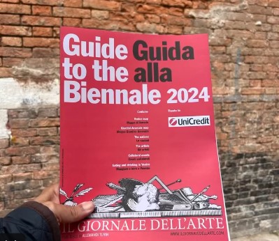 El Arsenale de Venecia - 60ª Bienal de Venecia - Stranieri Ovunque (Extranjeros por todas partes) Recorriendo Exposiciones por Daniel Benoit Cassou